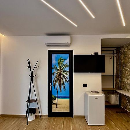 Hotel Panorama Piqeras Екстериор снимка