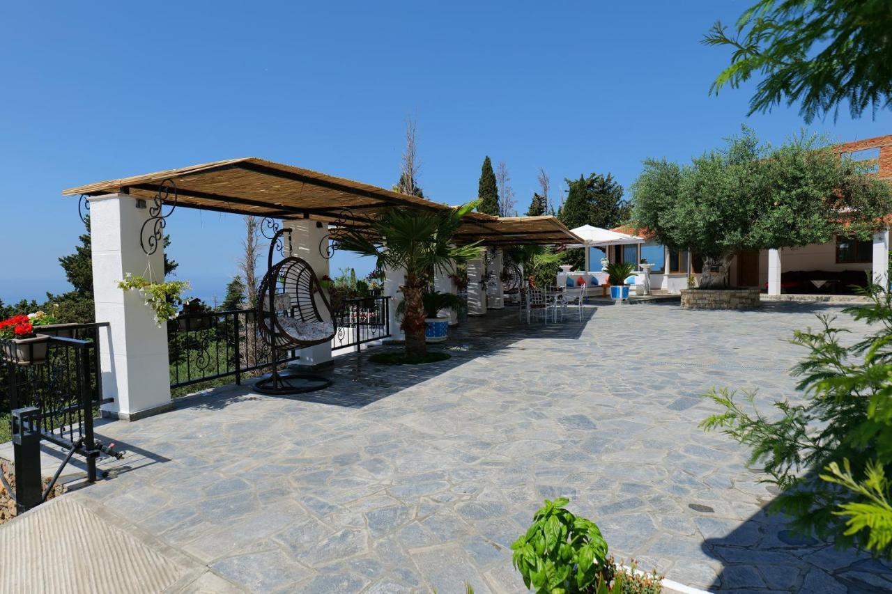 Hotel Panorama Piqeras Екстериор снимка