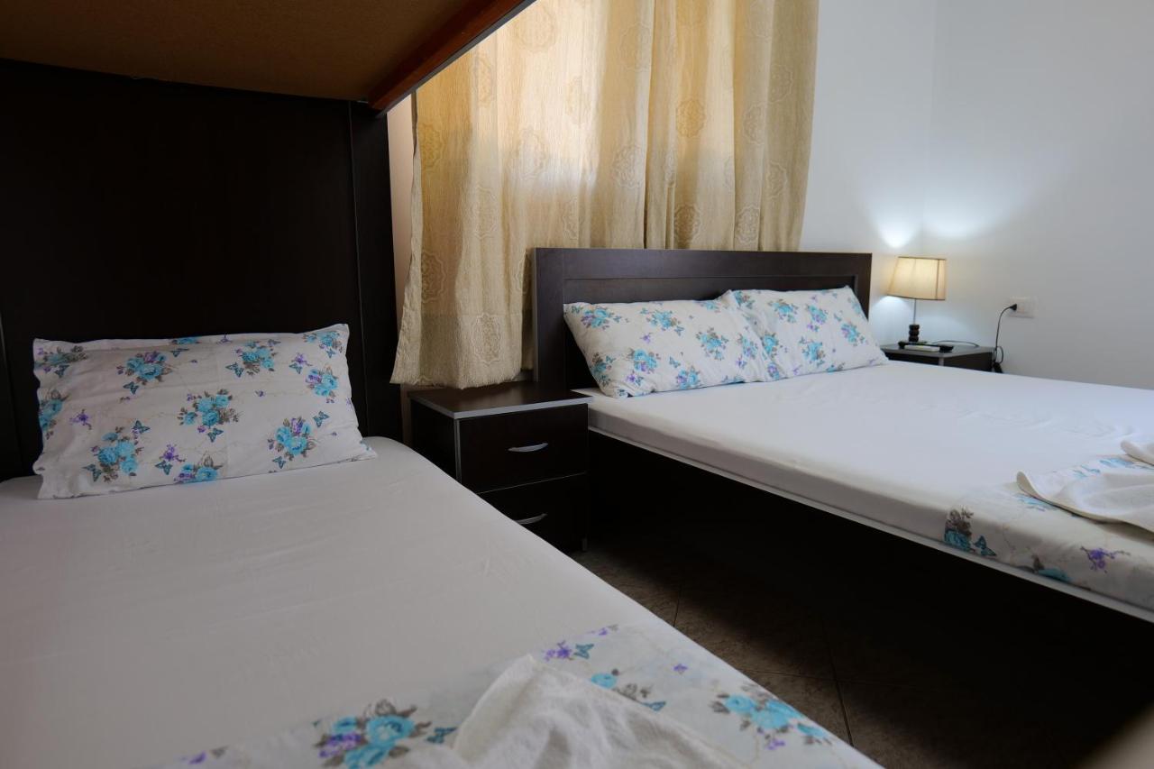 Hotel Panorama Piqeras Екстериор снимка